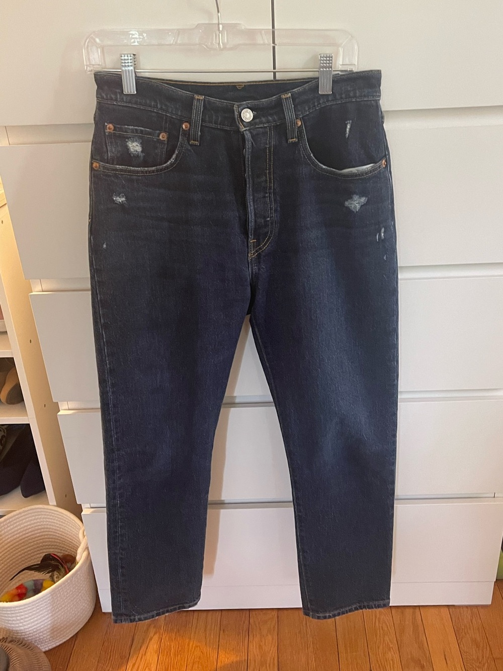 Levi’s 501 Straight Leg Crop - Size 27 - Inseam 26”